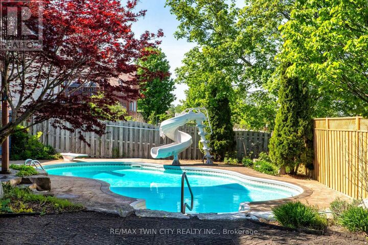 Property Photo:  314 Old Chicopee Trail  ON N2A 4C8 