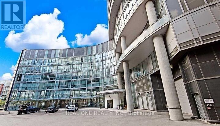 Property Photo:  38 Dan Leckie Way 615  ON M5V 2V6 