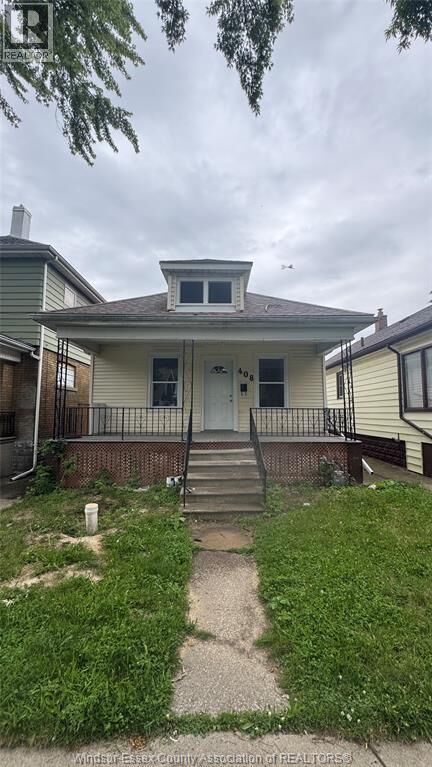 Property Photo: 408 Elm Avenue ON N9A 5H1