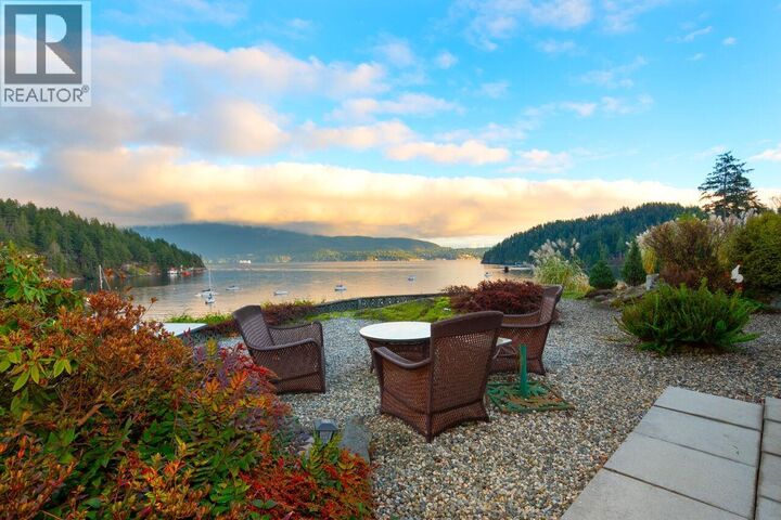Property Photo:  433 Senator Place  BC V0N 1G1 