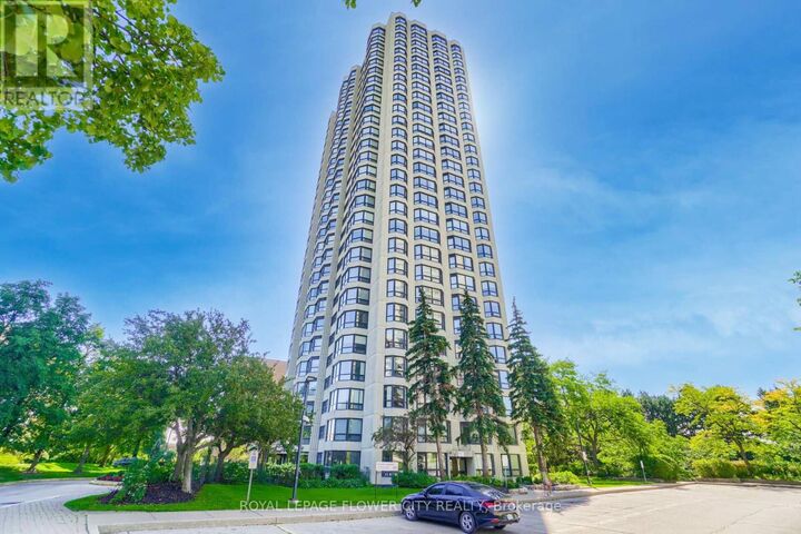 Property Photo:  8 Lisa Street  ON L6T 4S6 