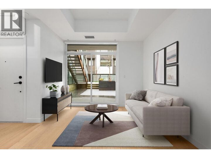 Property Photo: 650 East 2nd Street 122 BC V7L 1E3