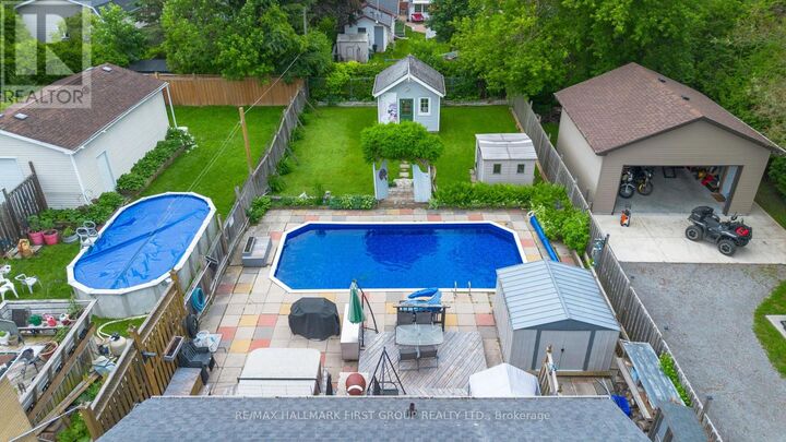 Property Photo:  99 Pontiac Avenue  ON L1G 3M1 