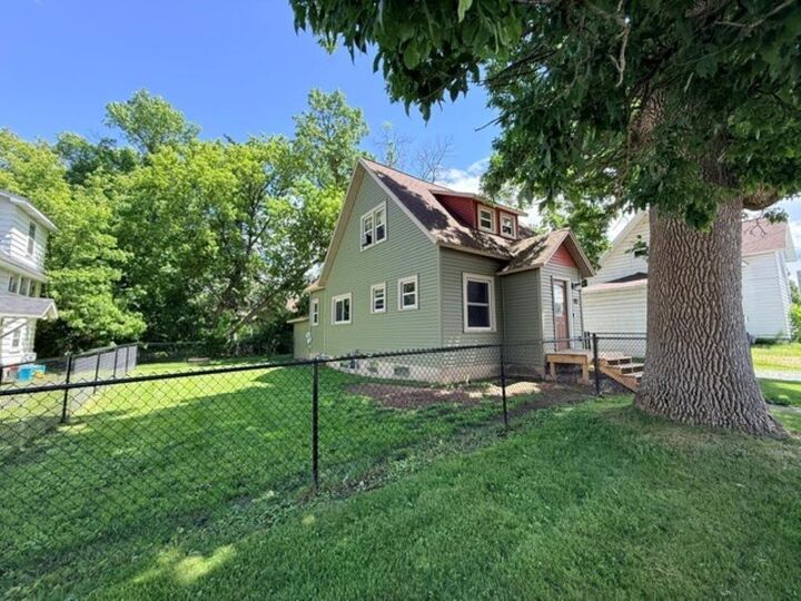 Property Photo: 103 Hendricks Street WI 54452