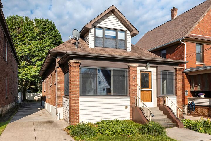 Property Photo:  2930 Poplar Street  PA 16508 