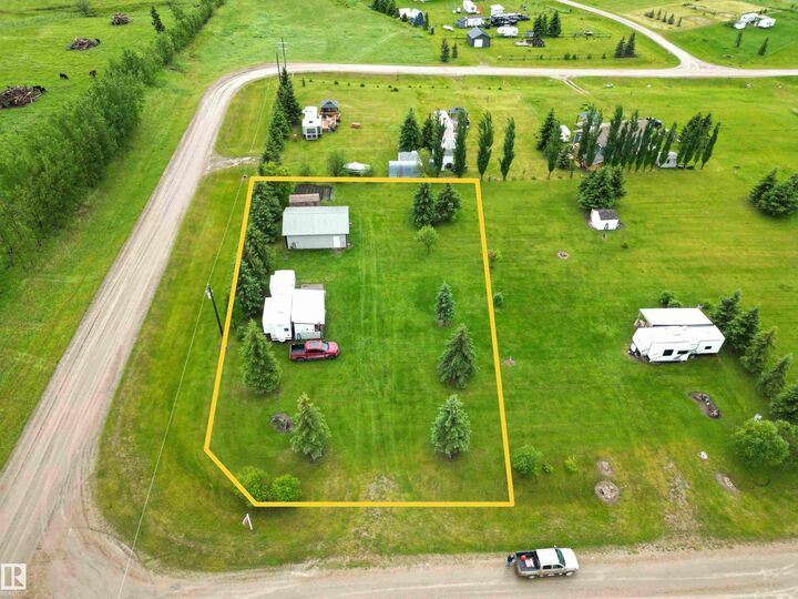 Property Photo:  461032 Hwy 13 148  AB T0C 0T0 
