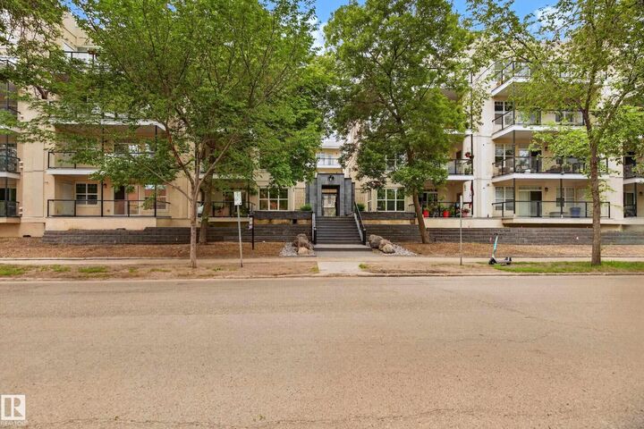Property Photo: 9828 112 Street NW 109 AB T5K 1L4