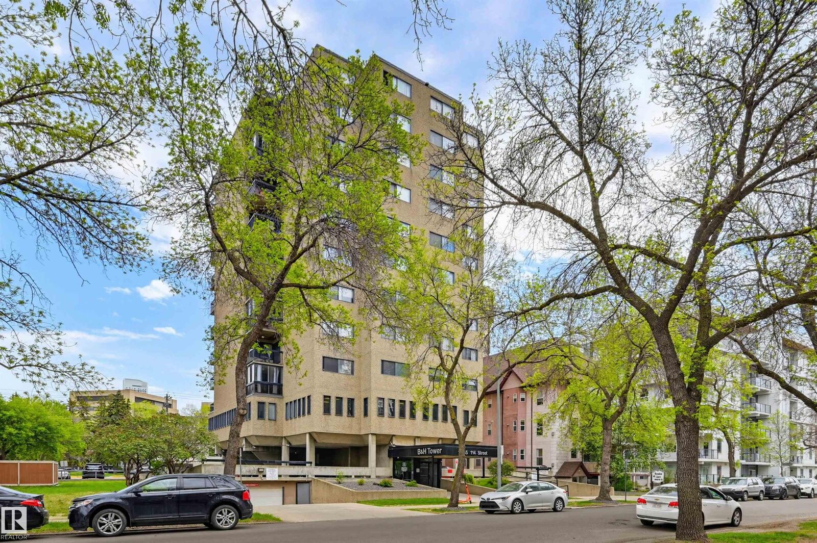 Property Photo: 10155 114 Street NW 1003 AB T5K 1R8