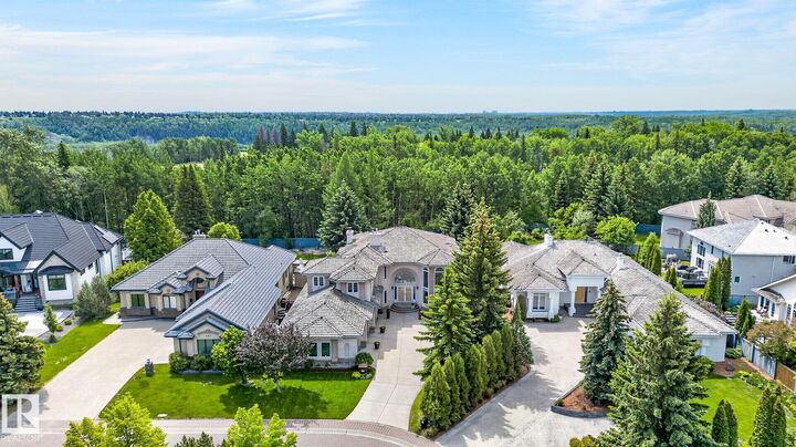 Property Photo: 229 Wilson Lane NW AB T6M 2K8