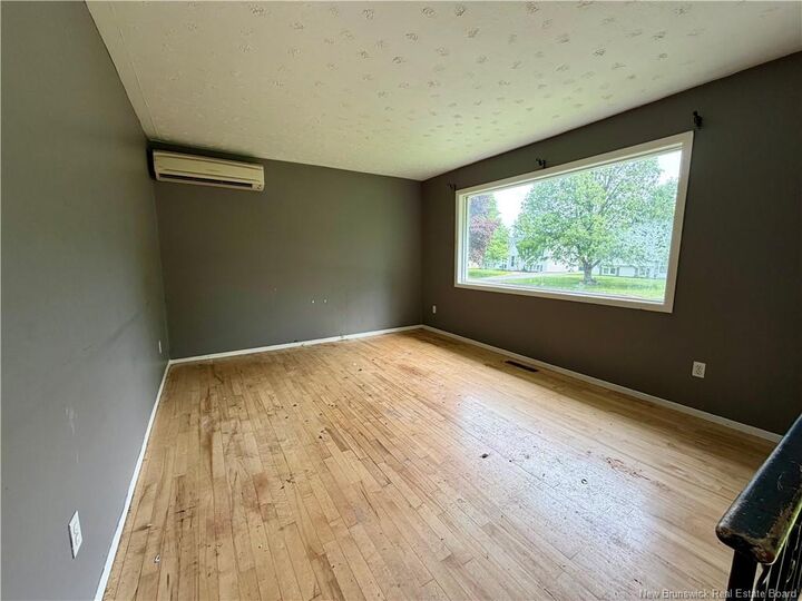 Property Photo:  28 Brewster Street  NB E1B 3M8 