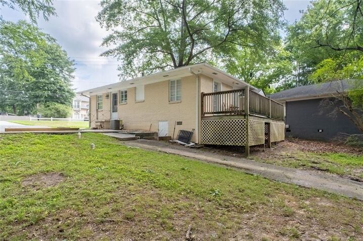 Property Photo:  1401 Briarwood Road NE  GA 30319 