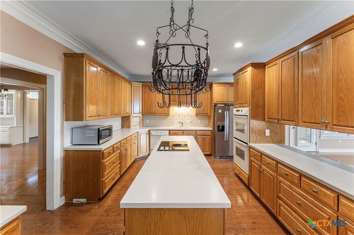 Property Photo:  3421 Chisholm Trail  TX 76571 