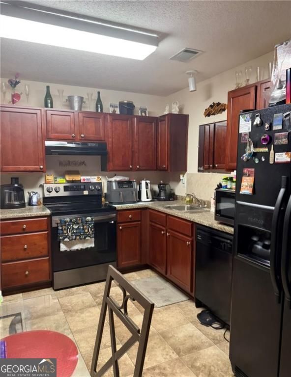Property Photo:  1727 Old Dogwood  GA 30238 