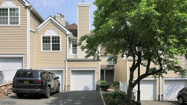 Property Photo:  40 Springholm Drive Ondo  NJ 07922 