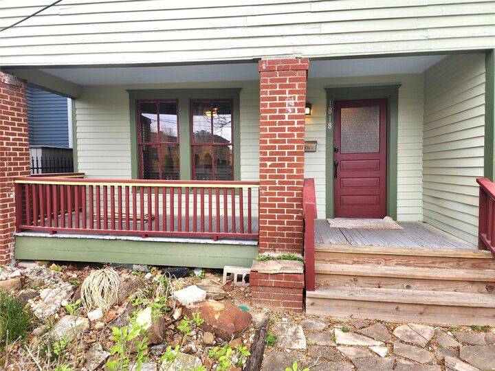 Property Photo: 1818 Kane Street 1 TX 77007