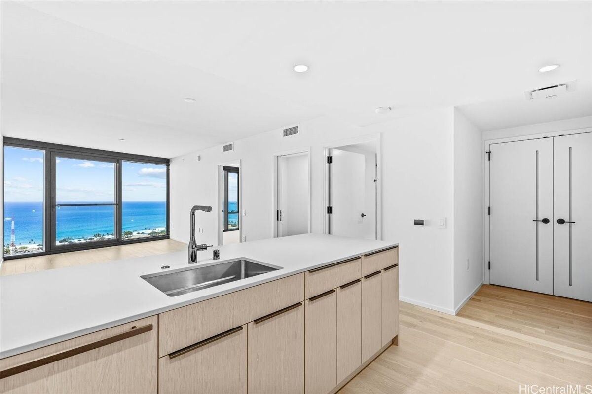 Property Photo:  333 Ward Avenue 3701  HI 96814 