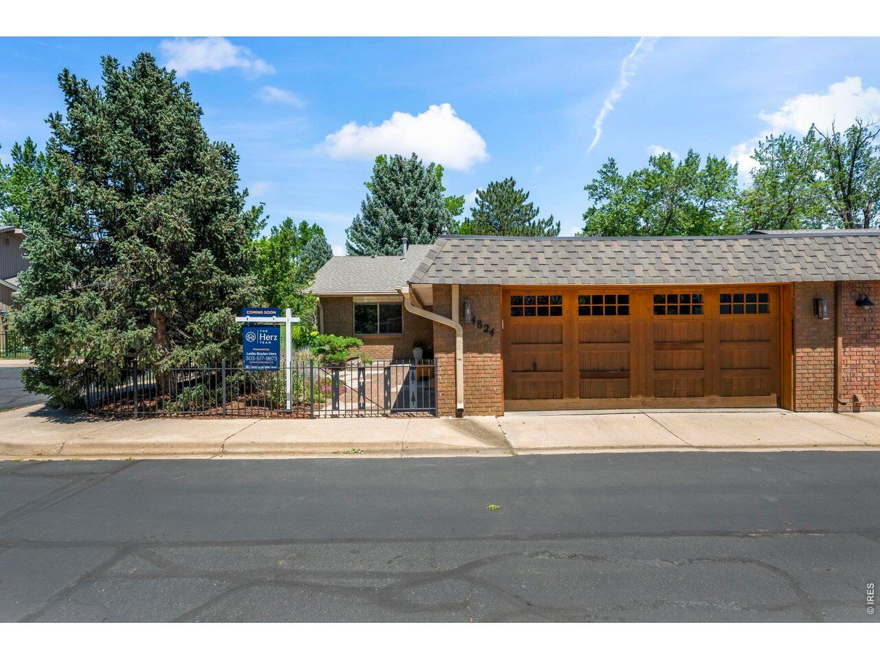 Property Photo:  4824 Briar Ridge Ct  CO 80301 