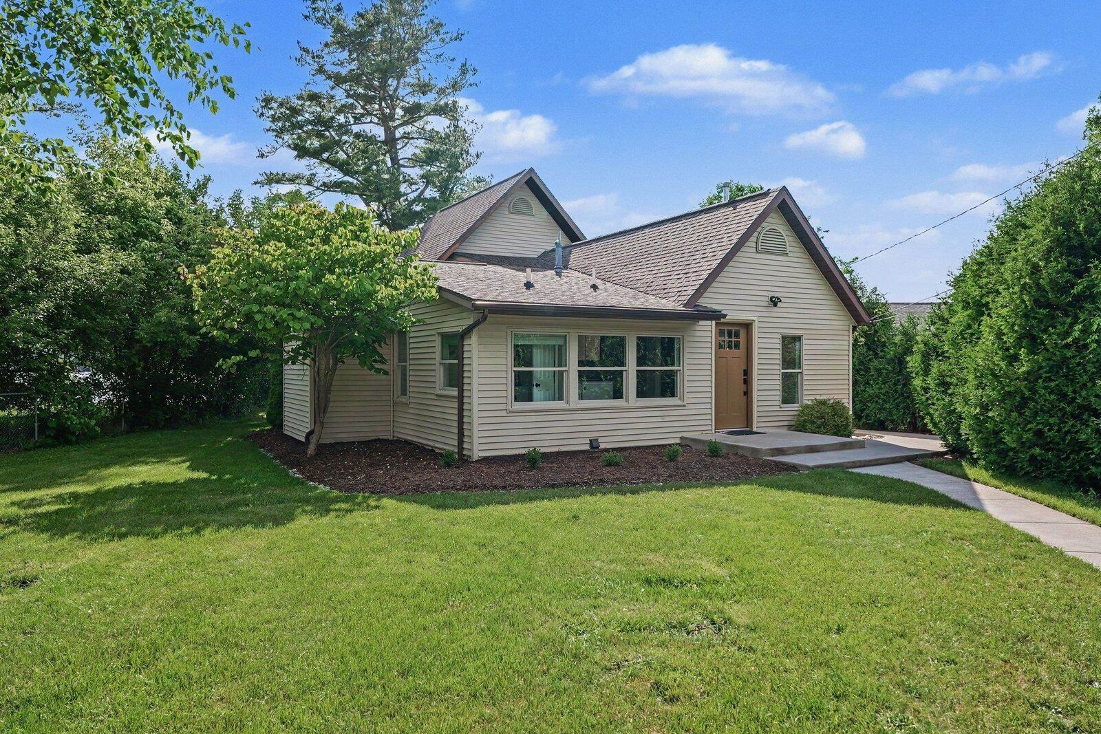 Property Photo: 4047 N Water MI 48657