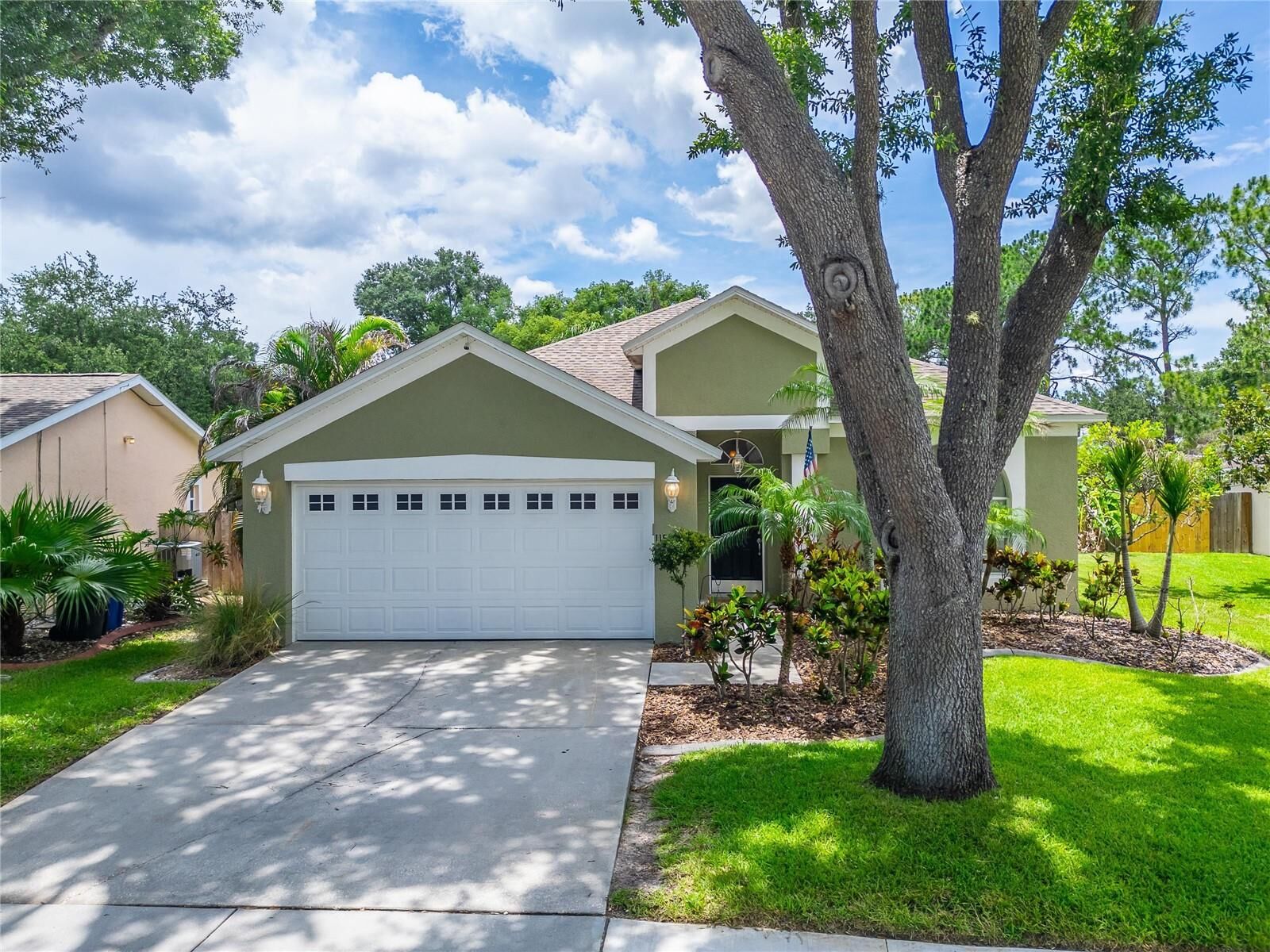 Property Photo: 11514 Wellman Drive FL 33578