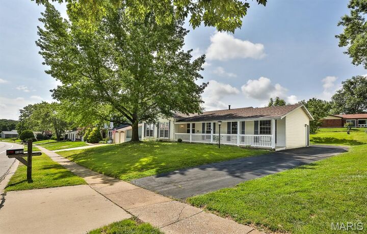 Property Photo:  11858 Villa Dorado Drive  MO 63146 