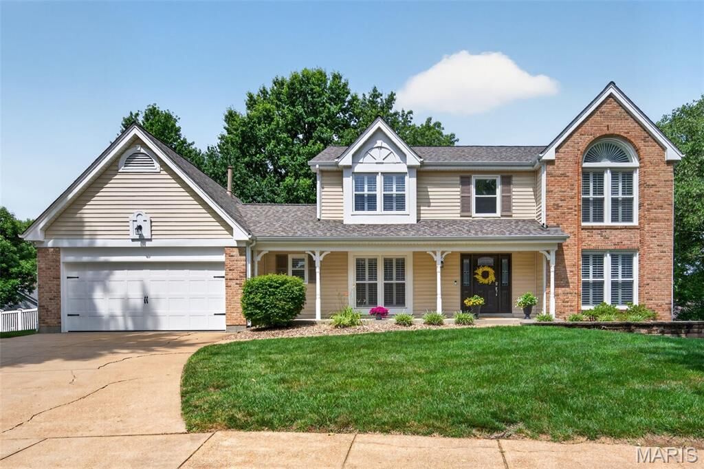 Property Photo:  6 Wagonspring Court  MO 63303 