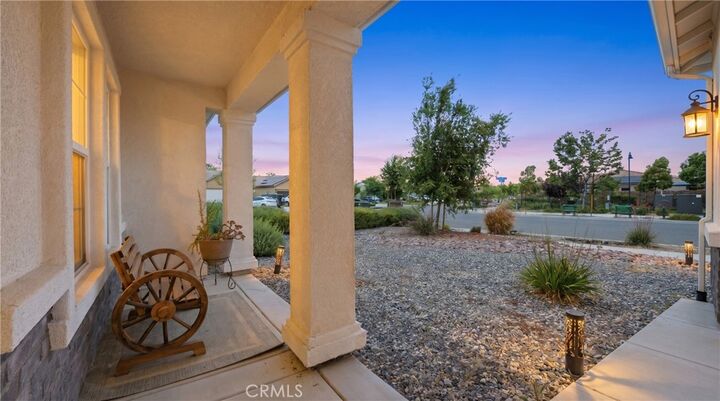 Property Photo:  537 Hedgewood  CA 92543 