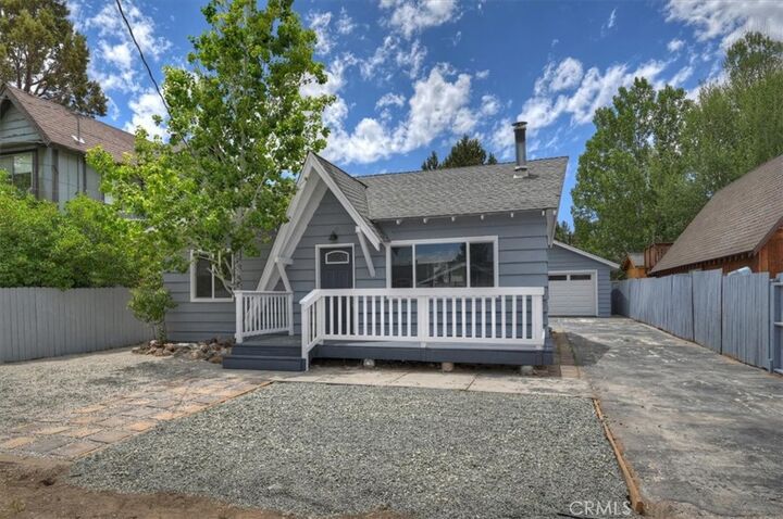 Property Photo: 913 Sequoia Drive CA 92314