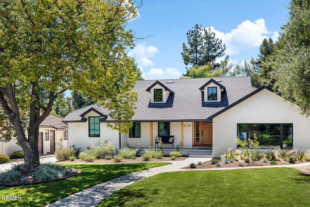 Property Photo:  4735 Indianola Way  CA 91011 