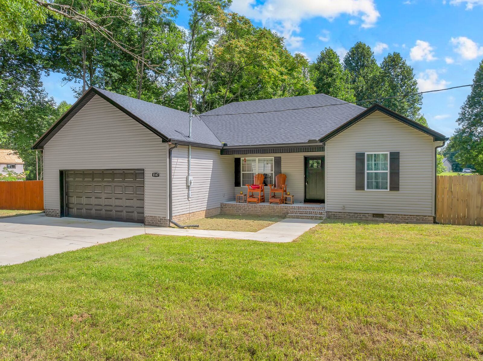 Property Photo:  1147 Mount Herman Rd  TN 37160 