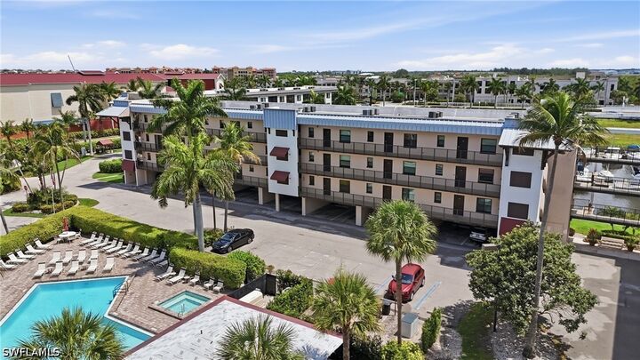 Property Photo: 803 River Point Drive 107B FL 34102