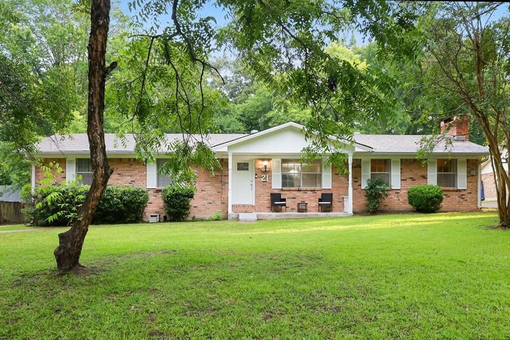 Property Photo: 21 Red Oak Lane TX 75904