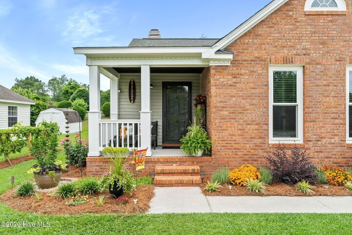 Property Photo:  2932 New Town Drive  NC 28405 