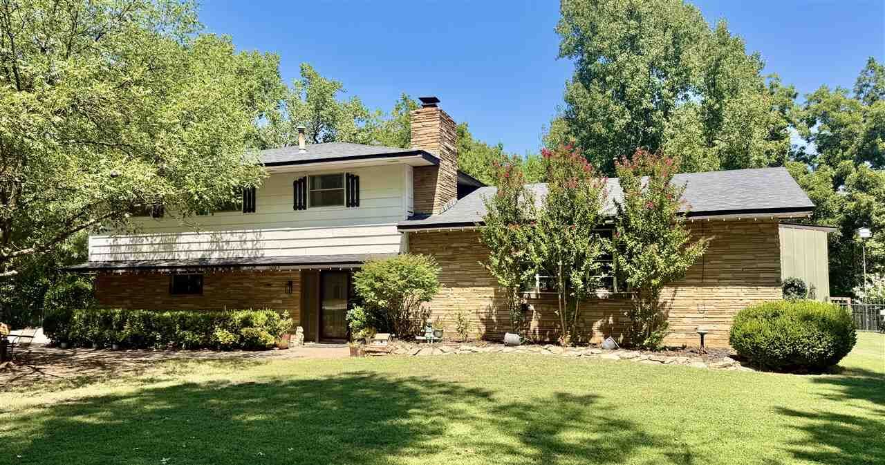 Property Photo:  309 Wildwood Lane  OK 74631 