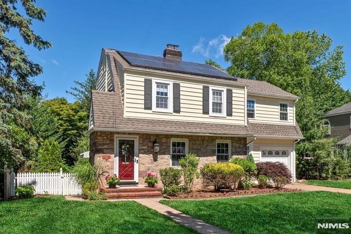 Property Photo:  448 Fairfield Avenue  NJ 07450 