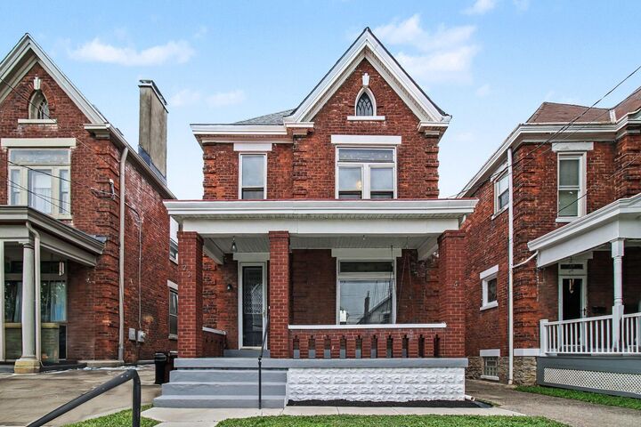 Property Photo:  122 W 34th Street  KY 41015 