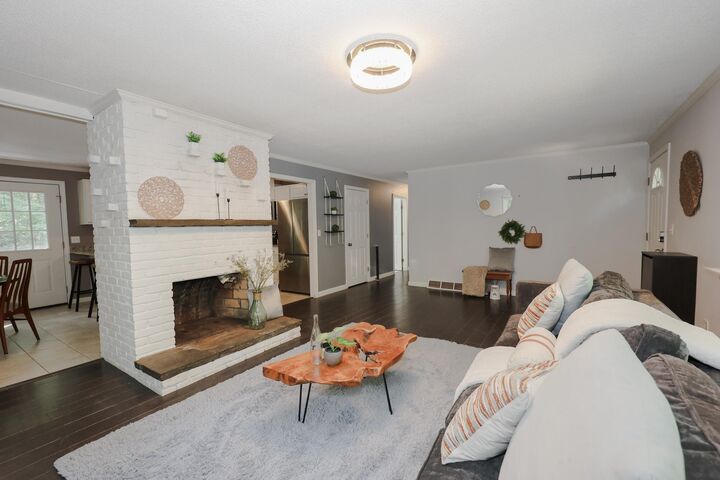 Property Photo: 105 Kilrea Road NH 03038