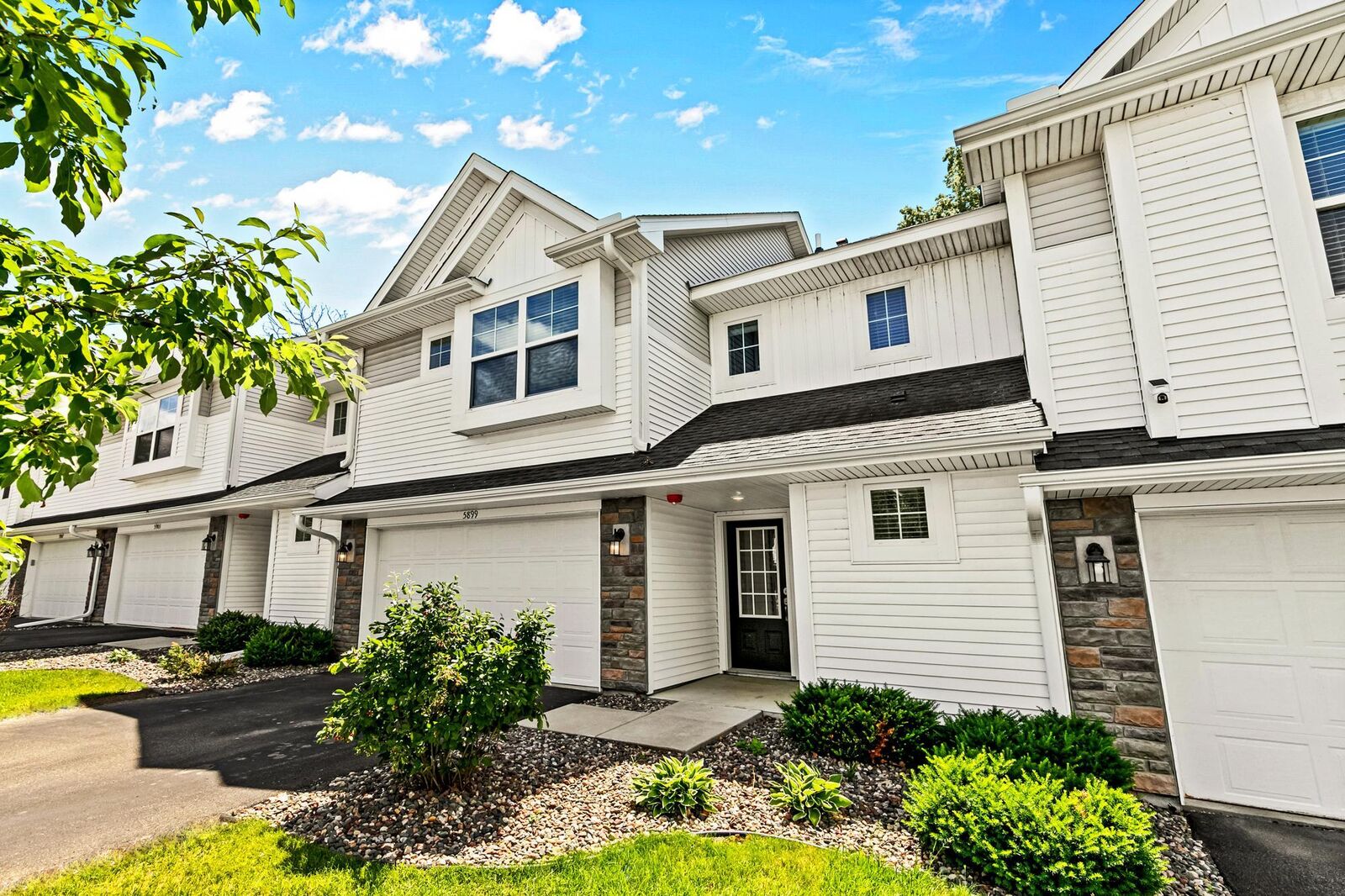Property Photo:  5899 Moonlight Way NE  MN 55372 