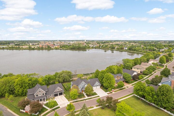 Property Photo: 6439 W Laketowne Drive MN 55301