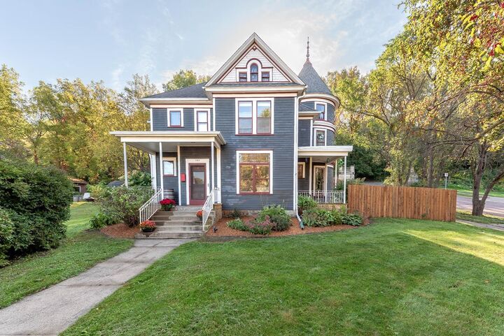 Property Photo:  703 N 6th Street  MN 56001 