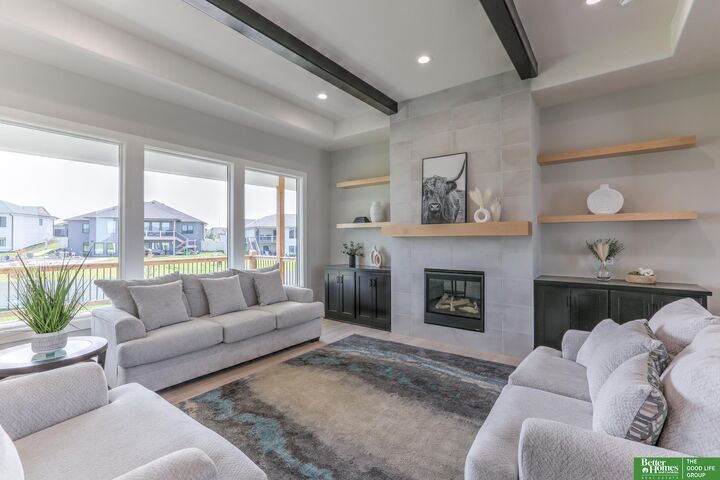 Property Photo:  5826 N 213 Avenue  NE 68022 