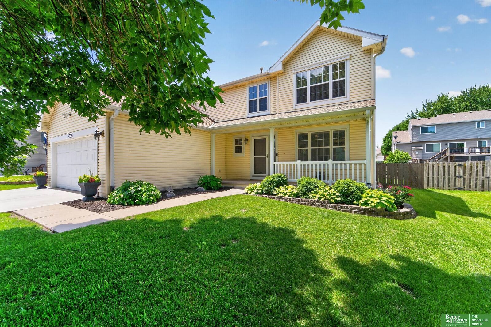 Property Photo: 14725 Sprague Street NE 68116