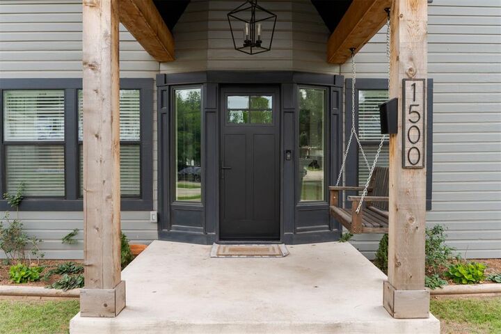 Property Photo:  1500 NW 15th Street  OK 73106 