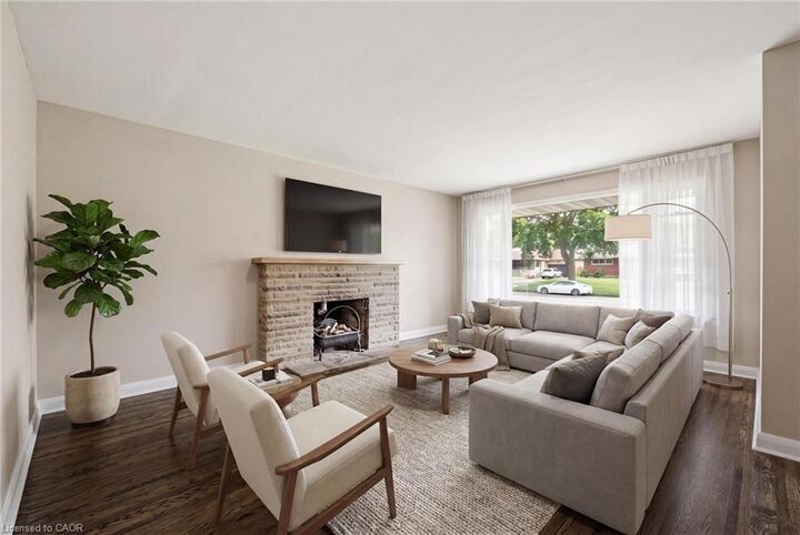 Property Photo:  223 River Road E  ON N2B 2G9 
