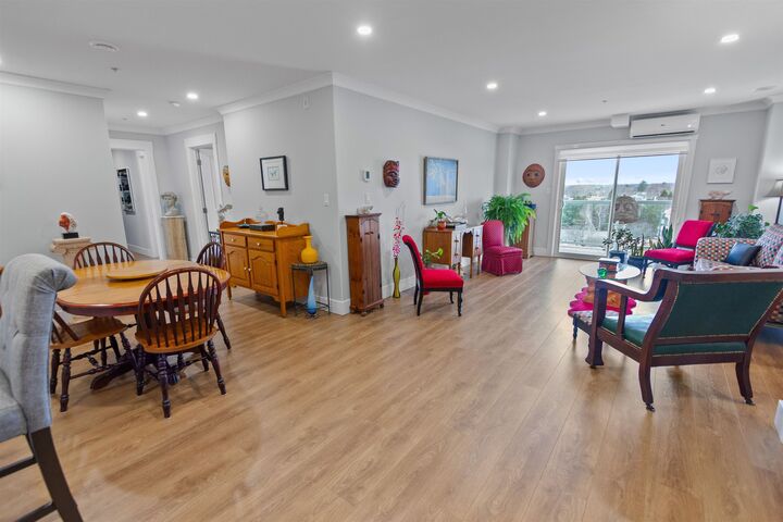 Property Photo: 18 Gilbert Drive 403 PE C1C 0W2