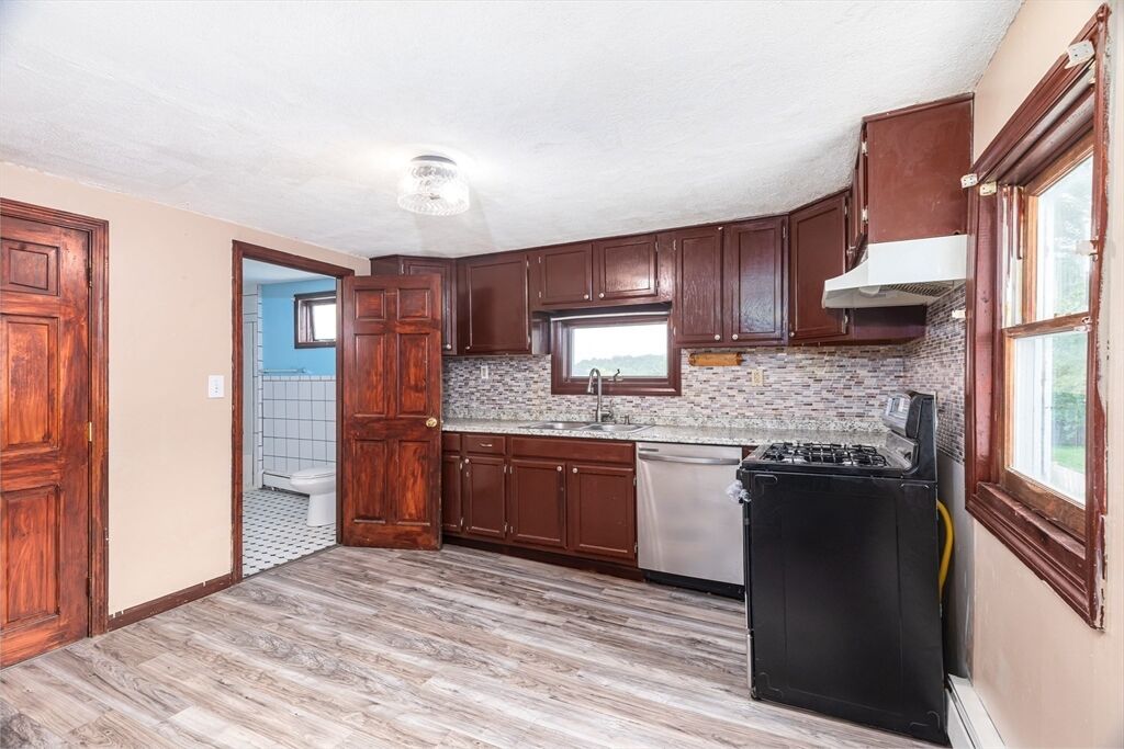 Property Photo:  62 Butler Street 2  MA 01970 