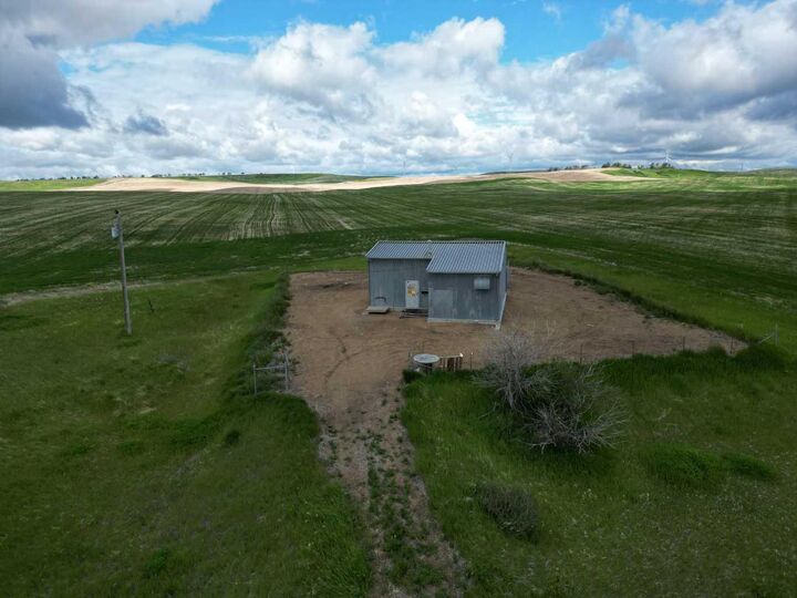 Property Photo: NE 1 26 19 W4 RR 190 AB T0J 0Y0