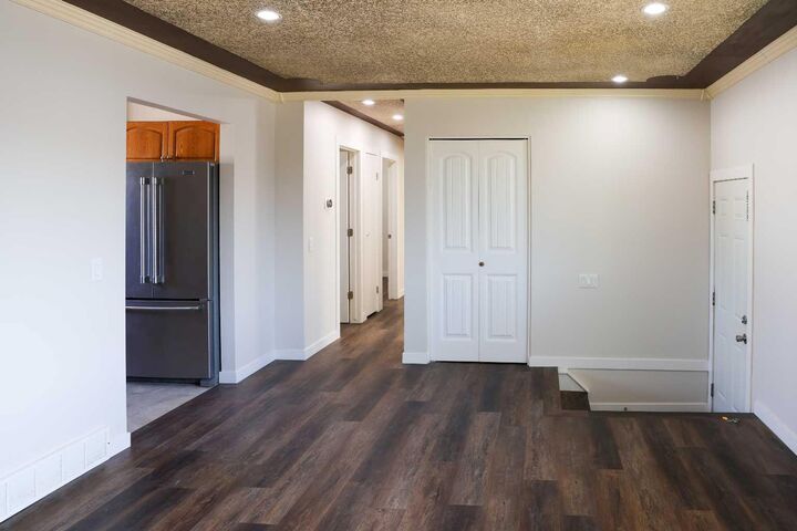 Property Photo: 40 Pensville Road SE AB T2A 4K5