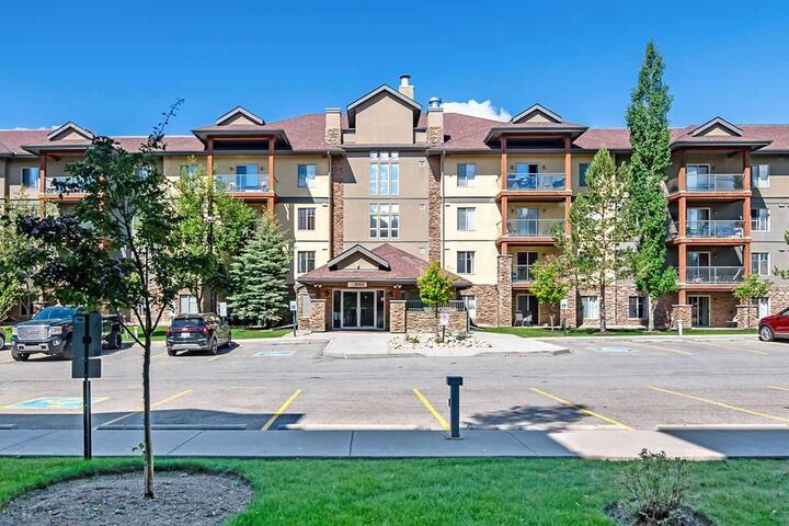 Property Photo: 92 Crystal Shores Road 3315 AB T1S 2N1