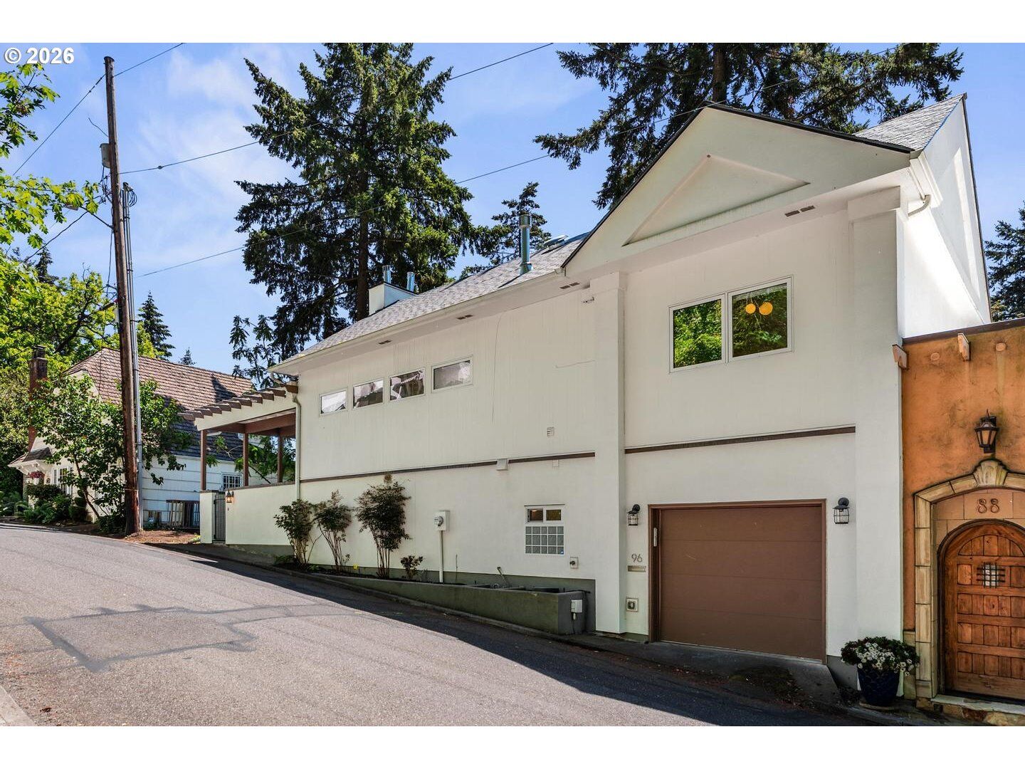 Property Photo:  96 NW Maywood Dr  OR 97210 