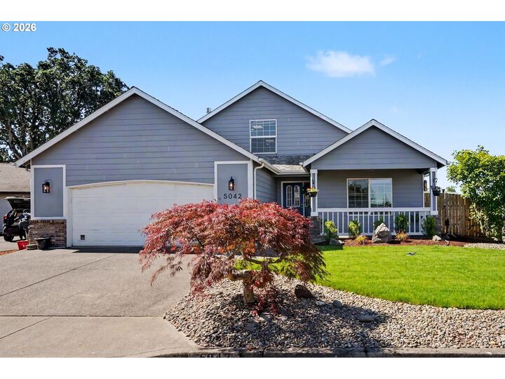 Property Photo: 5042 Wasco Ct NE OR 97305